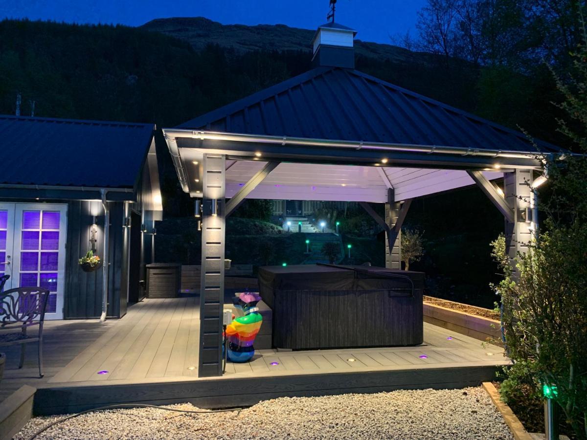 Little Fox Luxury Hideaway With Hot Tub Near Fortwilliam (adults Only) * Glencoe